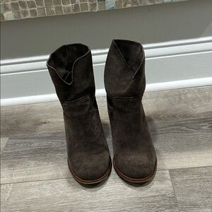 Splendid Dark Brown Ankle Booties